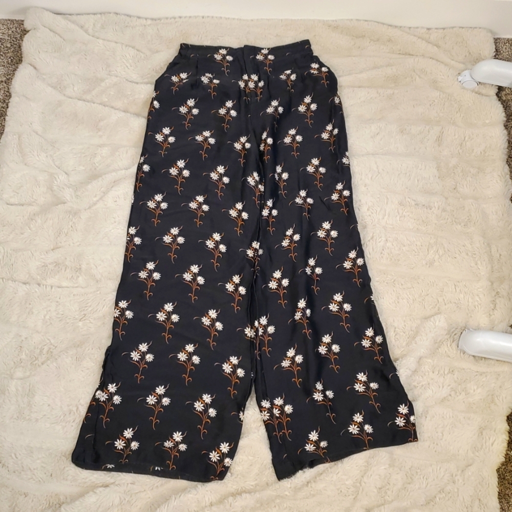 Anthropologie Navy Floral Wide-Leg Pants - Picture 14 of 16
